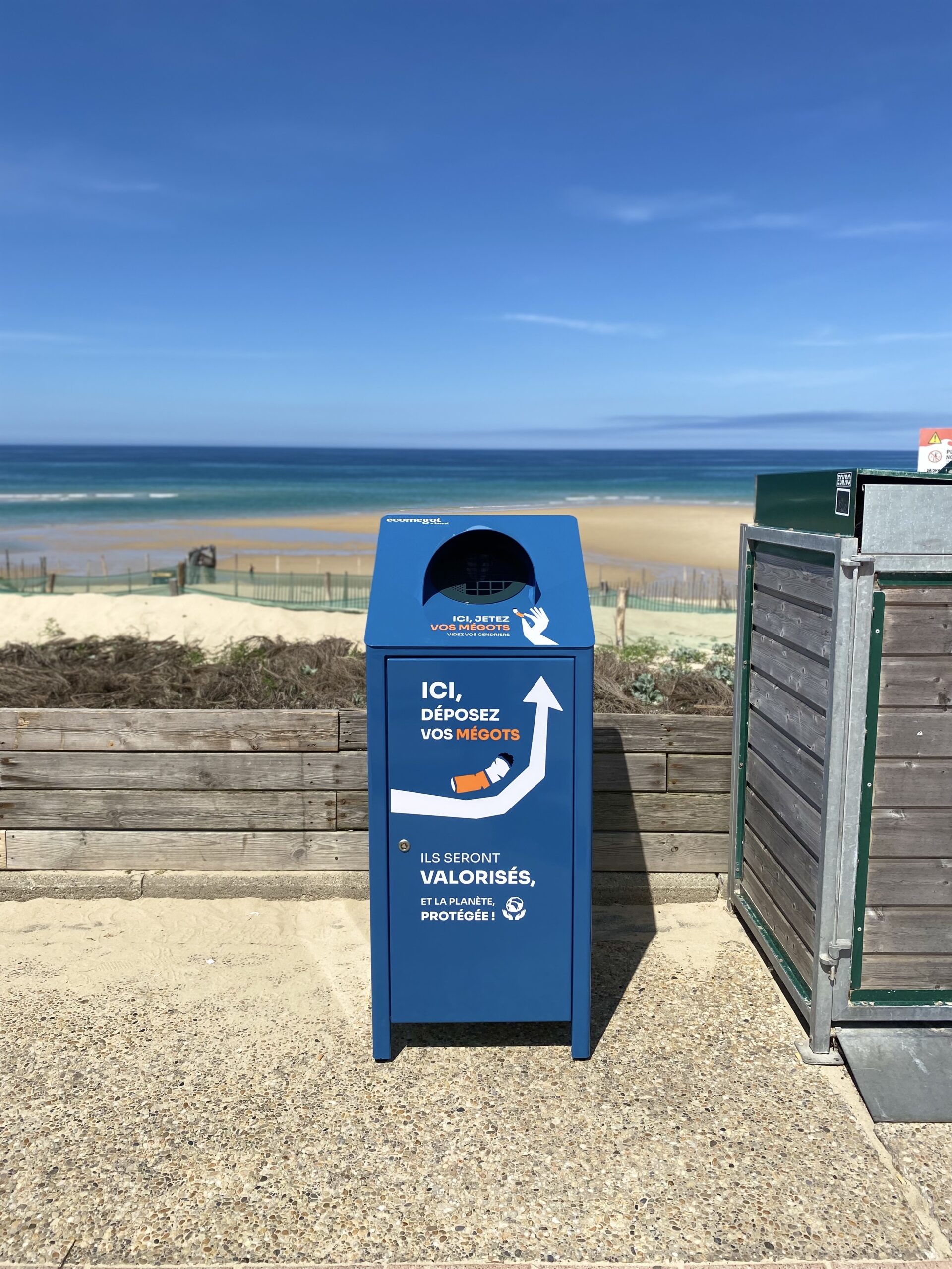 interdiction de fumer plage cigarette électronique L'interdiction de fumer sur la plage est-elle respectée à Marseille ? main image 0